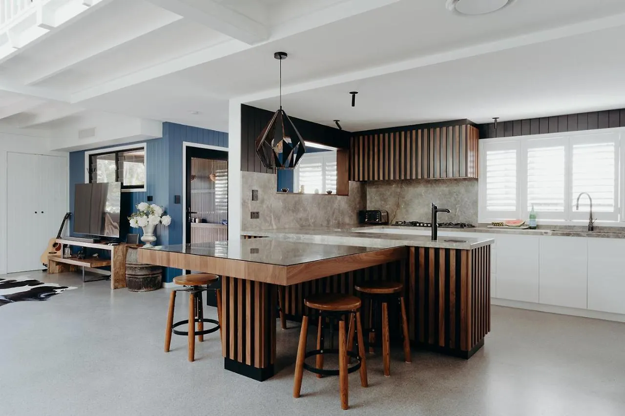 Nyaraló Black On Belongil Byron Bay